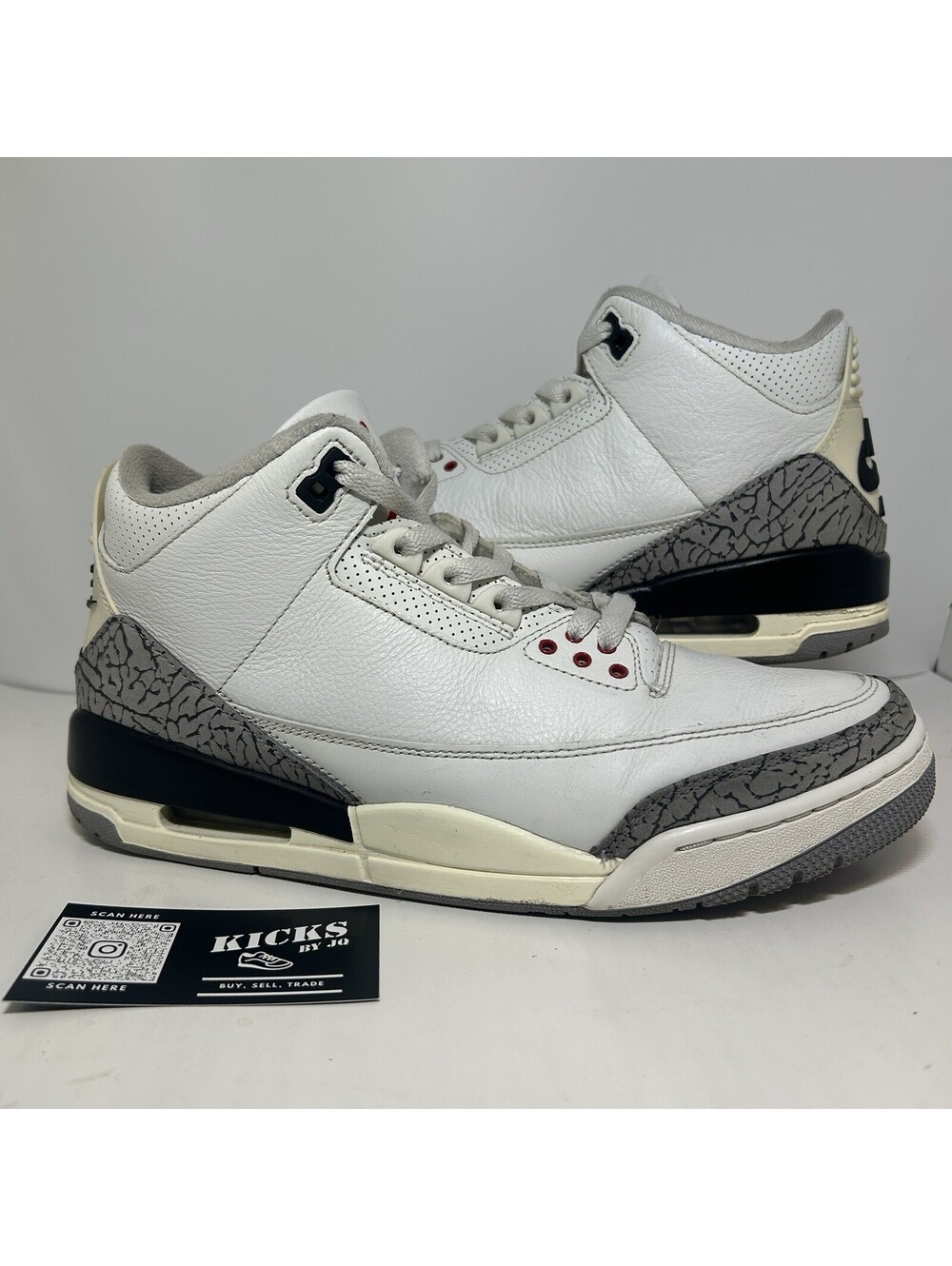Air Jordan 3 Retro White Cement Reimagined 2023 - Size 9.5 - (DN3707-100)